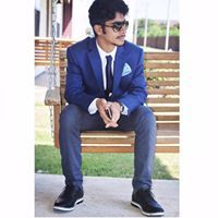 يوسف السيابي