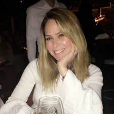 Farah Perelmuter