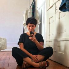 Sara Atnikov 