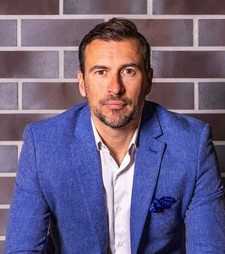 Jason T Smith