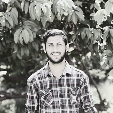 محمود عماد