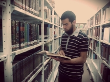 مصطفى عبد القادر