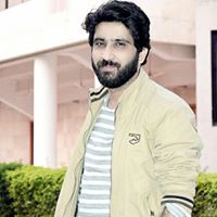 Zeeshan Naqvi
