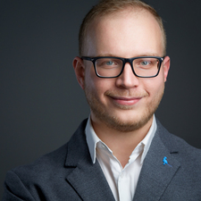 Alexander Shvets