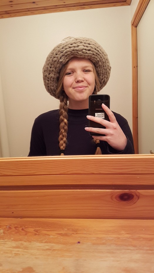 Goodreads profile picture for @macadamia