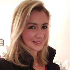 Lindsay Hall