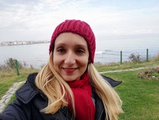 Ани Куцарова