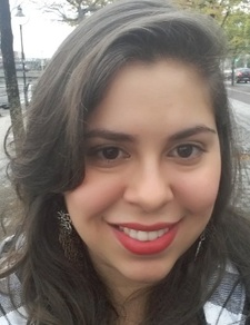 Cássia Bezerra Santos