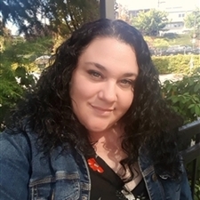 Jennifer Hallowanger