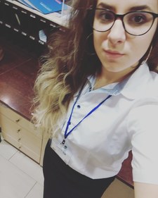 Веси Николова