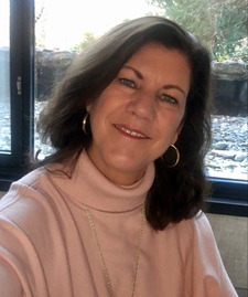 Susan Apple