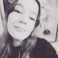 Oona