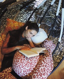 ნანიკო გალუაშვილი