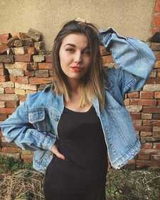 Рени Ангелова