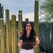 Frida  Gómez