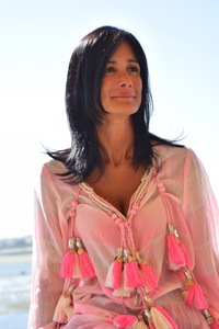 Cláudia Cruz Santos