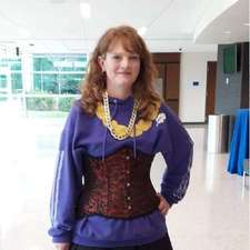 Chelle Holcomb Halbert