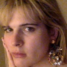 Hari Nef