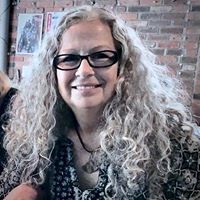 Suz Ladew Wolfe