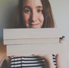 Katrin (devouringstories)