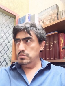 Víctor A.