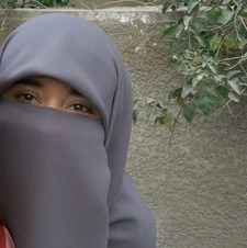 ياسمين عزام