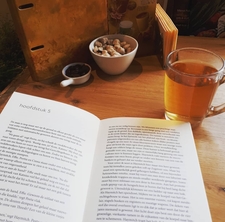 Mandy (The Book Magpie)