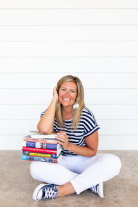 Momma Leighellen’s Book Nook