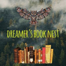 Dreamer's Book Nest