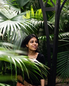 Resh (The Book Satchel)