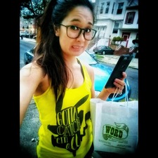 MzSarahD (⚡gotta read 'em all! )