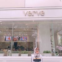 Sherlyan Astri