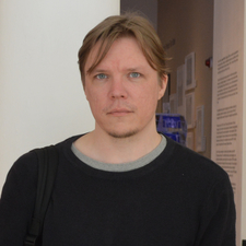 Tomas