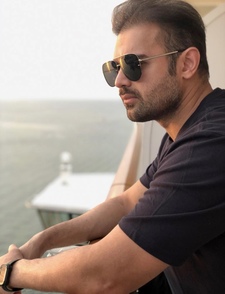 Mahaakshay Chakraborty