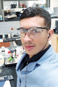 Anthony Hernandez