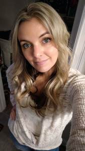 Jen (jenslostinthepages) ♥Star-Crossed Book Blog♥