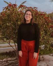 Adela adereads