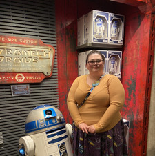 Stephanie  (Stephanie.the.Bookish)