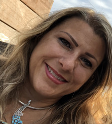 Maryann Larucci-Troche