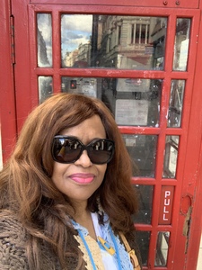 Debbie (Can’t breathe w/o a BOOK) D