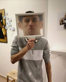 Ерик Николов