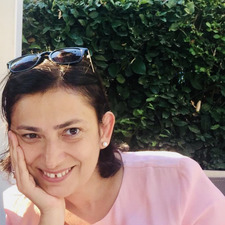 Arzu Guldibi