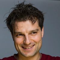 Adrian Apostolov