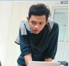 Tutur S