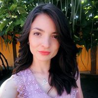 Вероника Цветанова