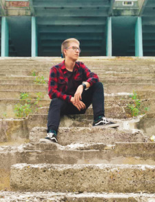 Момчил Бонев