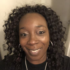 DONNA LYONS
