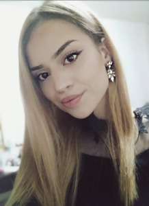 Деница Иванова