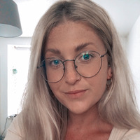 Lucy Fox - Penzance, C6, The United Kingdom (119 books)