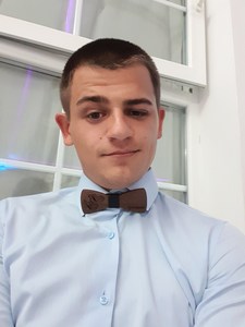 Любомир Василев